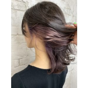 インナーカラー派手髪赤カラー池袋