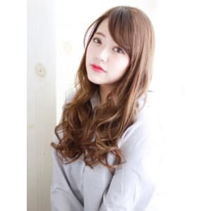 大人可愛いボリュームミックスカール