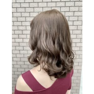 Lia&伊藤夏海 ミルクティーアッシュ