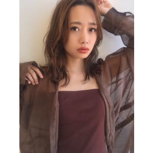 大人レイヤーくびれロブ50