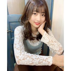 【重山】耳掛け小顔バングセミディ