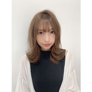 【重山】外ハネレイヤー小顔バングミディ♪