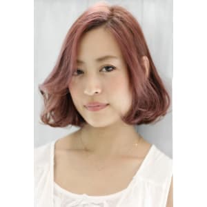 フェミニンボブスタイル