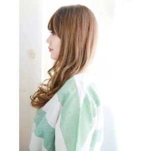 大人可愛いボリュームミックスカール