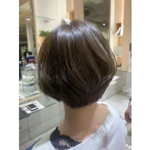 ふんわりショートボブ - EMU international 春日部本店【エムインターナショナル】掲載中