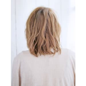 ミディアムカールヘアー