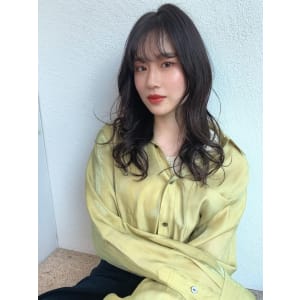 大人かわいいゆるふわスタイル