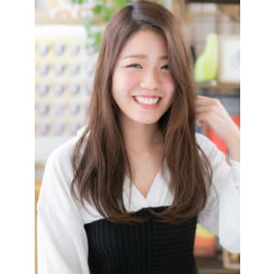 アシンメトリーくせ毛風ニュアンスストレート 　無造作