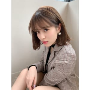 添田】ネイビーカラー耳かけフレンチボブ