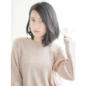 かきあげ前髪の大人カール