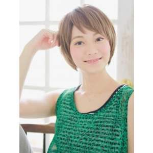 ナチュラルショートヘアー