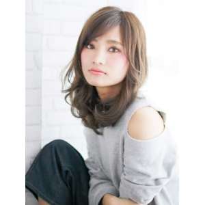 透明感のあるゆるふわカールスタイル