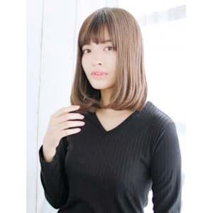 重めが可愛い内巻きワンカールボブ