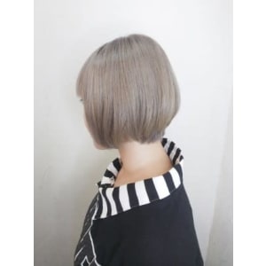 【reir下北沢】*フレンチボブ+ペールシルバー*