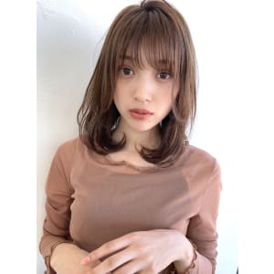 大人のツヤ髪内巻きミディM332
