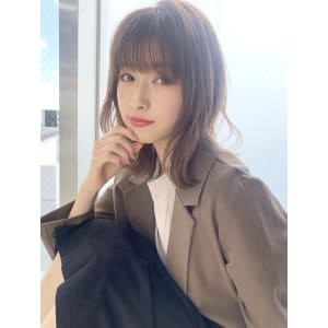 外ハネくびれミディM333