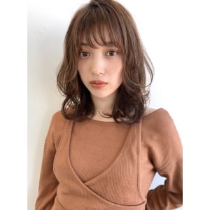 束感パーマ 柔らか質感ミディM336