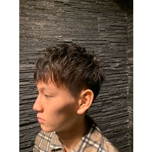 ナチュラル形状記憶パーマ〈理容室〉〈八重洲〉〈日本橋〉 - HIROGINZA東京駅八重洲口店【ヒロギンザトウキョウエキヤエスグチテン】掲載中
