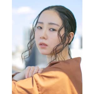 お呼ばれオシャレヘアアレンジ - HAIR & MAKE EARTH 亀有店【ヘアメイクアース カメアリテン】掲載中