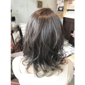 アドミオインナーカラー - EMU international 春日部本店【エムインターナショナル】掲載中