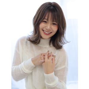 【valentine松永】透明感ベージュ×外ハネロブ