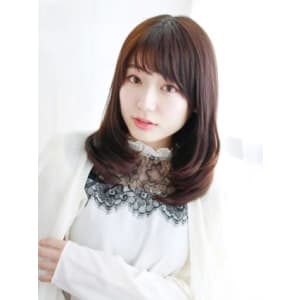 うるツヤ大人内巻きワンカールスタイル