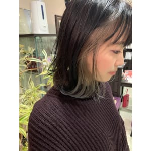 ハイコントラストインナーカラー - MY hair design【マイ　ヘア　デザイン】掲載中