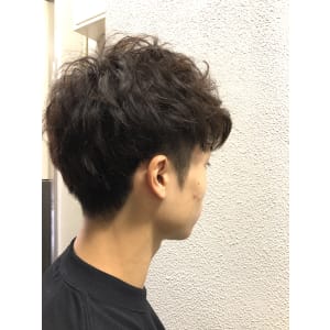 【CCCCCCC/鈴木孝治】縦長シルエットマッシュショート◎