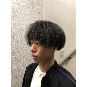 【CCCCCCC/鈴木孝治】ツイストパーマ