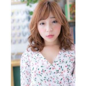 アシンメトリーな外国人風ラブふわミディ　ブランジュ