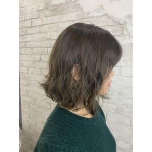カーキグレージュパーマゆるふわパーマ池袋東口店