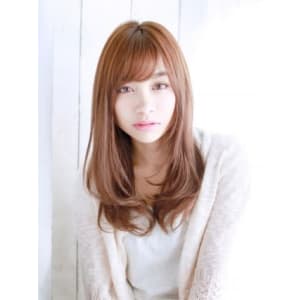内巻きカールスタイル