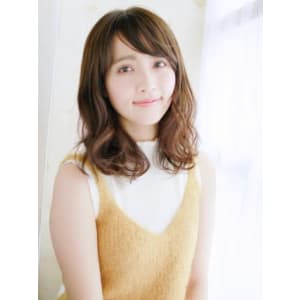 透け感バングのゆるミックスカール