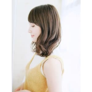透け感バングのゆるミックスカール
