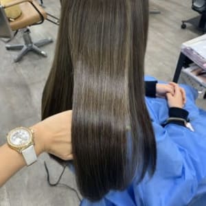 イルミナカラーサファリハイトーン池袋東口