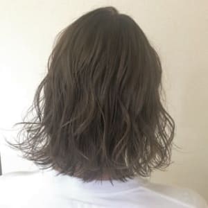 マロンベージュ