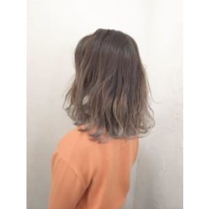 【reir下北沢】*グラデーション+ホワイトブロンド*