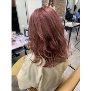 さくらピンク！池袋イルミナカラー