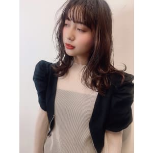くびれレイヤーアッシュグレージュセミミディ61