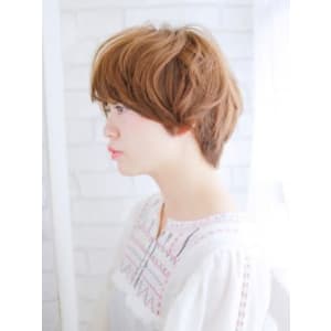 柔らかいショートミックススタイル