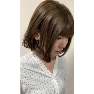 カーキアッシュ　 colour