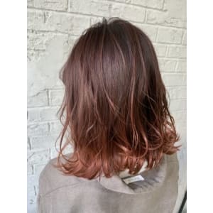 グラデーションカラーコーラルピンク無造作カール6028
