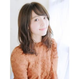 透け感バングのゆるミックスカール