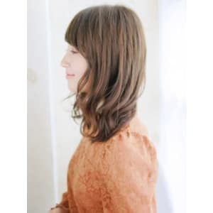 透け感バングのゆるミックスカール