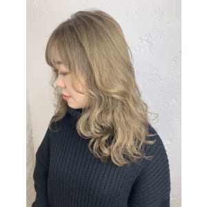 ハイトーンミルクティーベージュ！池袋