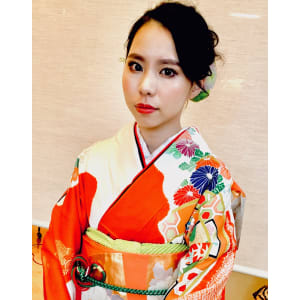 成人式アップ・メイク・着付け(早朝料金込)