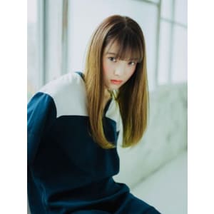 ツヤ髪ストレート