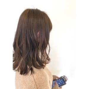 透けるベージュ