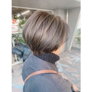 ハイライト効果☆カーキアッシュ