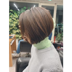 小顔効果☆前下がりボブ